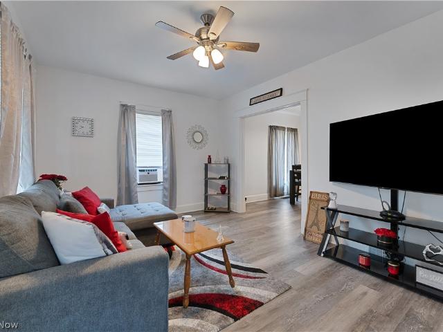 House for sale in Struthers, Ohio