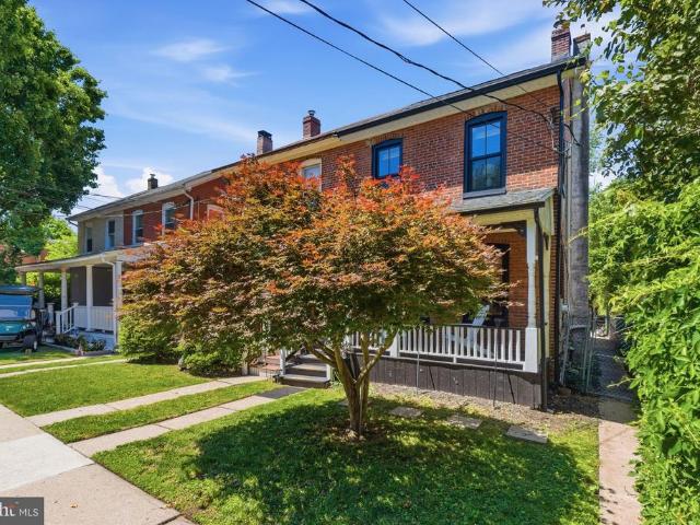 Townhouse for sale in Lambertville, New Jersey