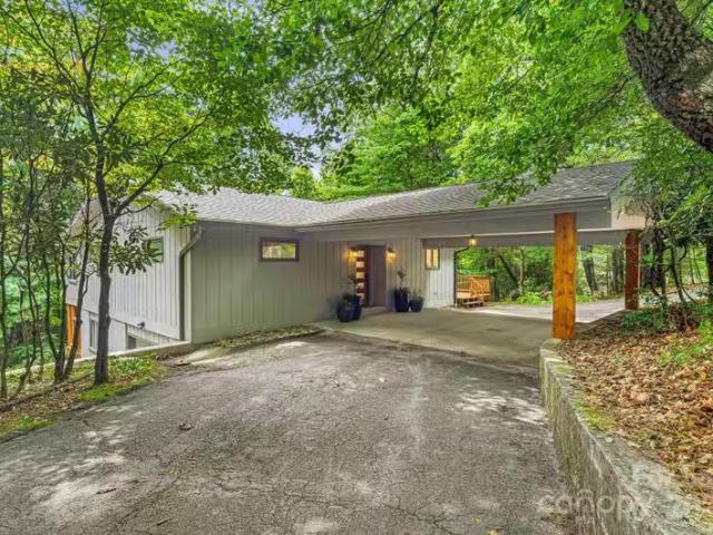 House for sale in Brevard