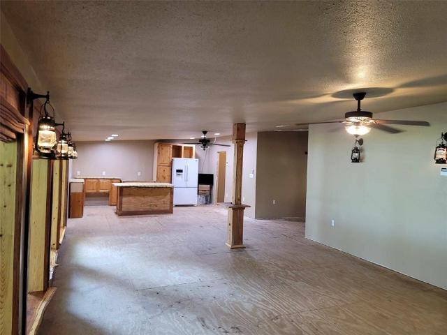 House for sale in Yantis