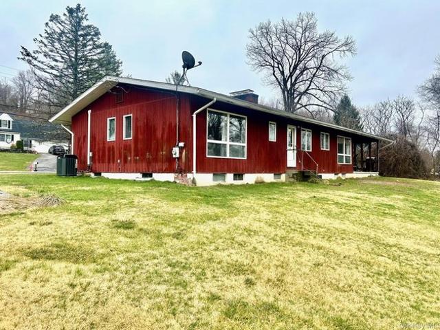 House for sale in Holmes, New York