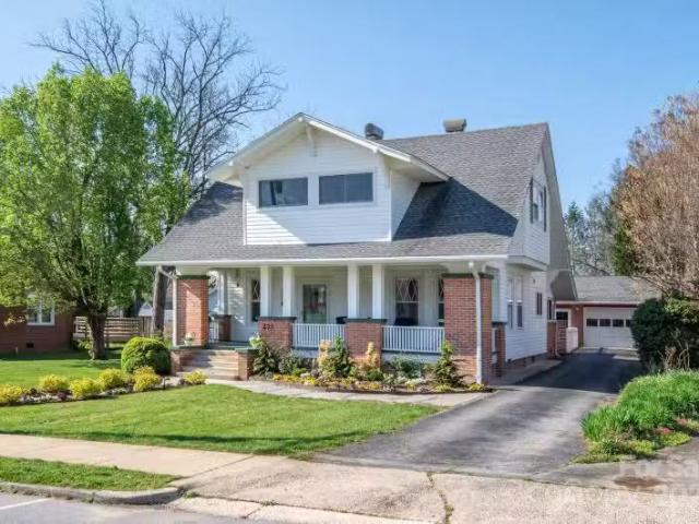 House for sale in Brevard