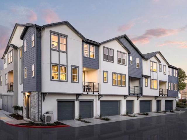Townhouse for sale in Campbell, California