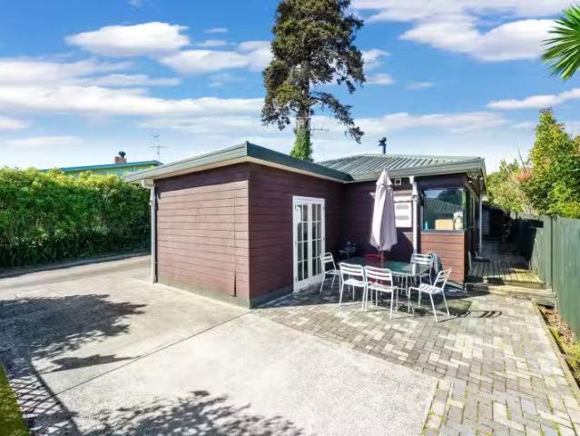 House for sale in Pukekohe, Oroua County