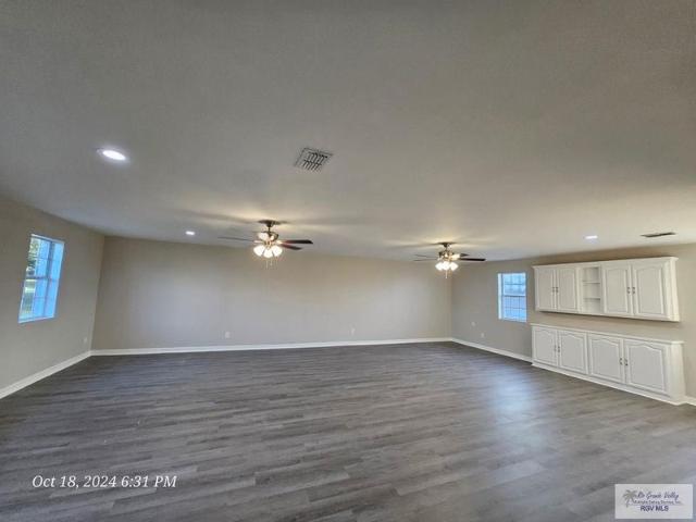 House for sale in La Feria