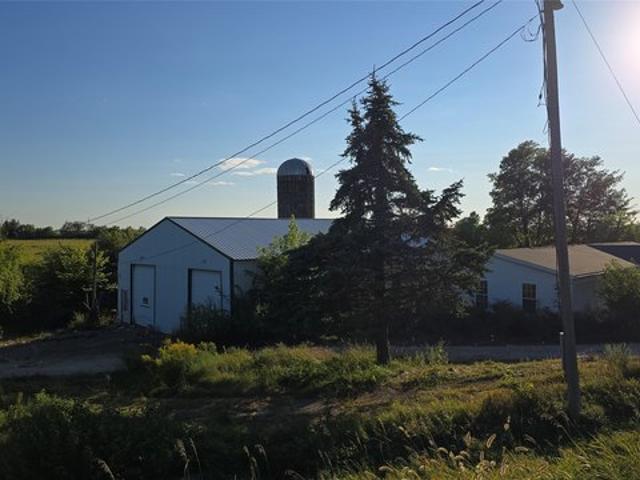 House for sale in Vinton, Iowa