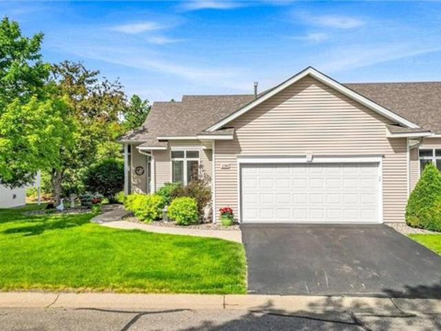 Townhouse for sale in Burnsville, Minnesota