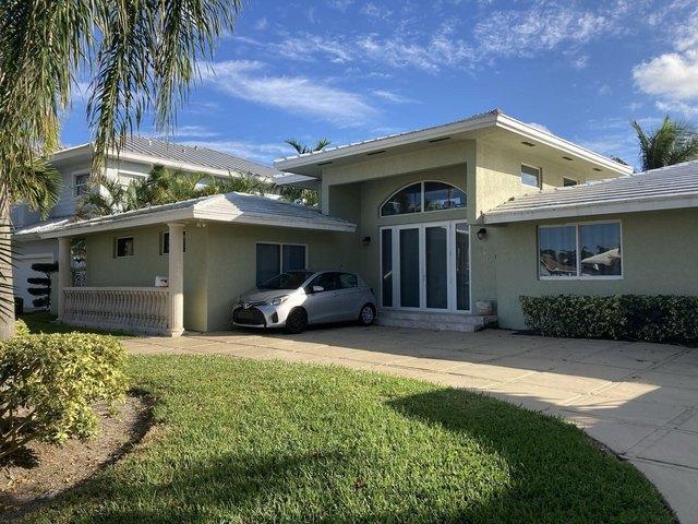 House for sale in Pompano Beach, Florida