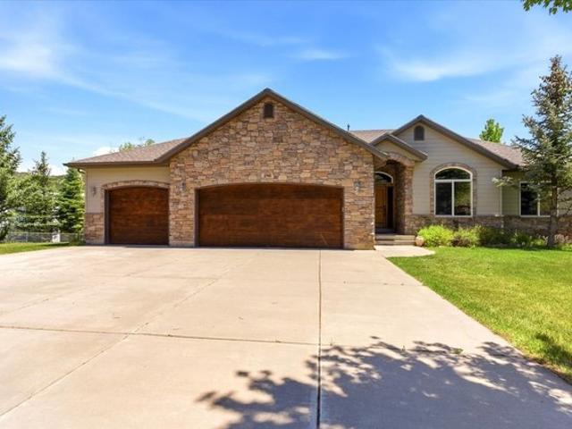 House for sale in Coalville, Utah