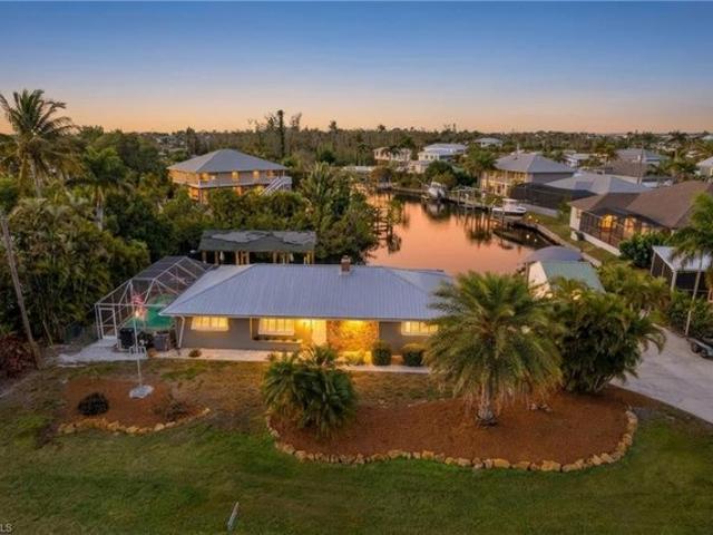 House for sale in Bokeelia, Florida
