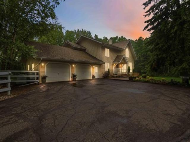 House for sale in Alberta