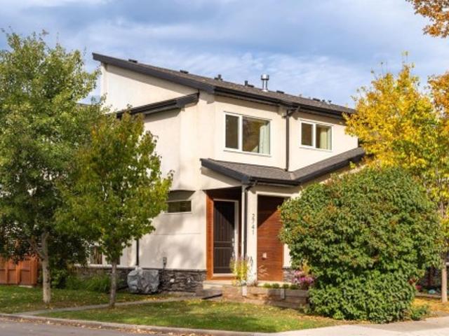 House for sale in Inglewood, Calgary