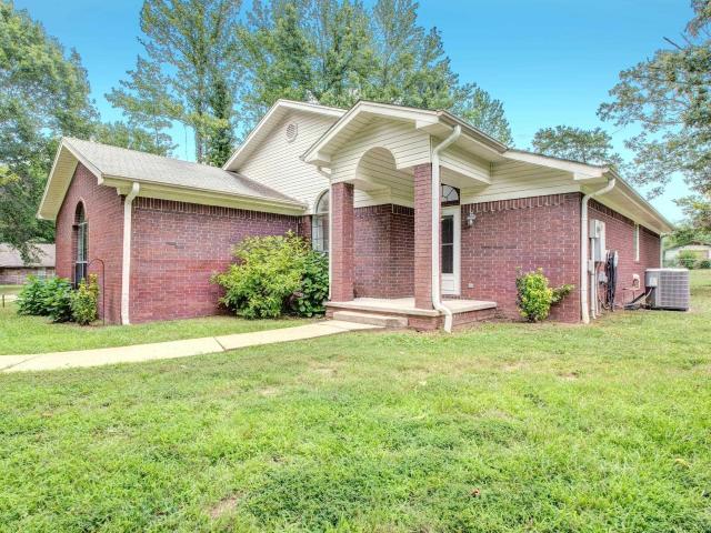 House for sale in Ark