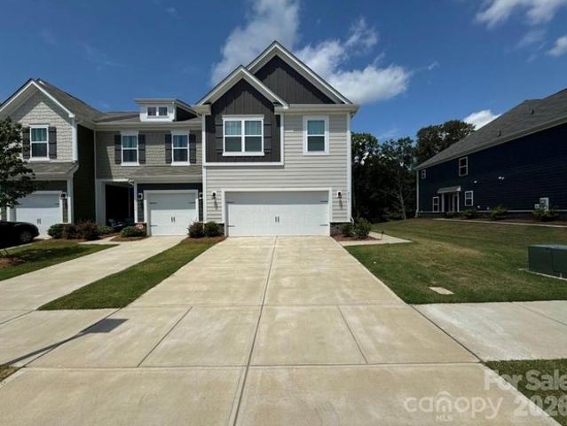 Townhouse for sale in Monroe, North Carolina