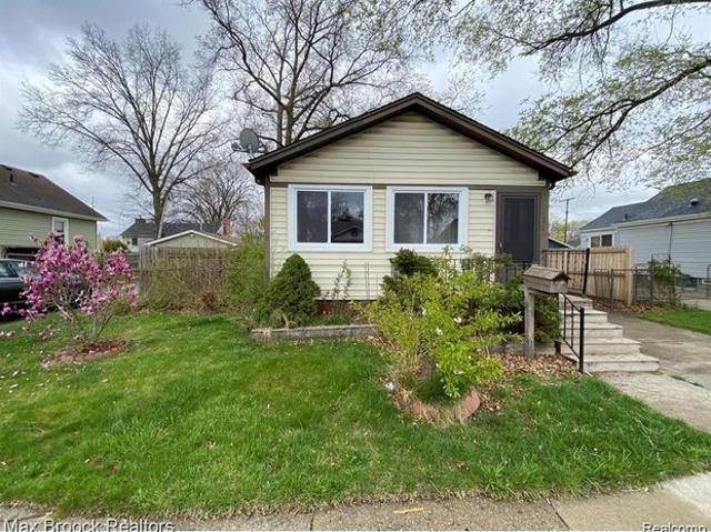 House for sale in Fenton, Genesee County