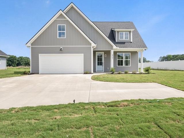 House for sale in Gray Court, South Carolina