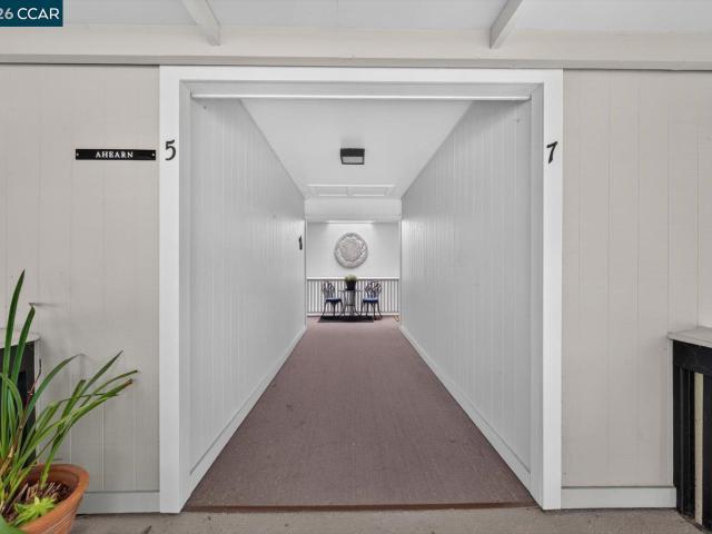 Condo for sale in Walnut Creek, California
