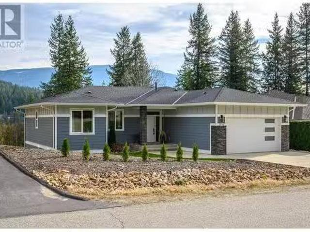 House for sale in Blind Bay