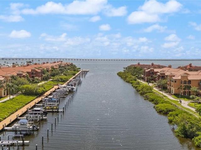 Condo for sale in Clearwater, Florida