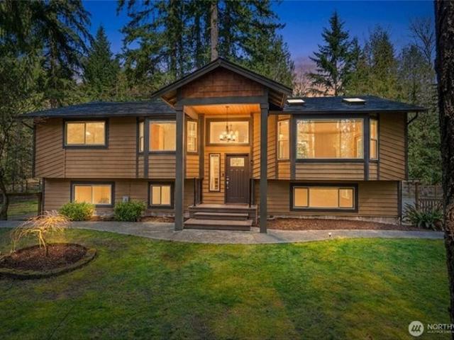 House for sale in Maple Valley, Washington