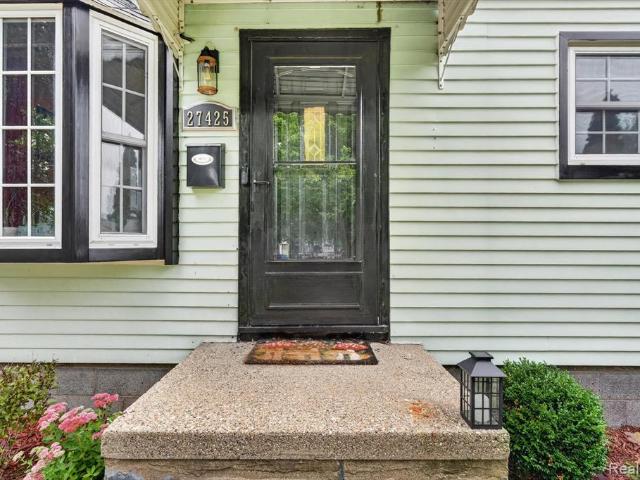 House for sale in Madison Heights, Oakland County