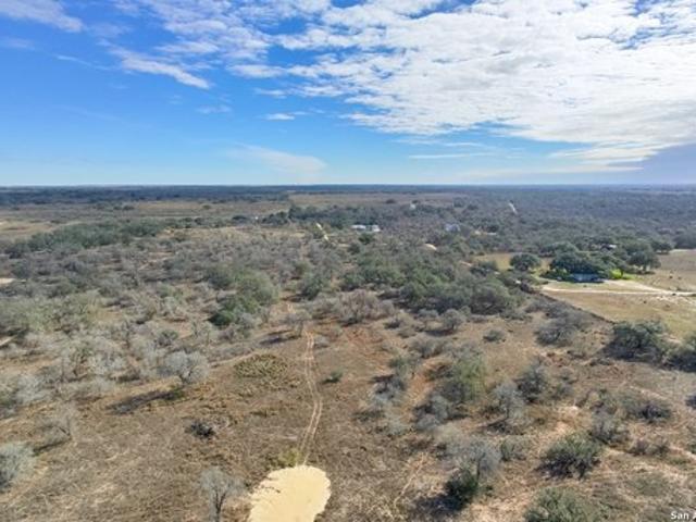 Land for sale in Medina, Texas