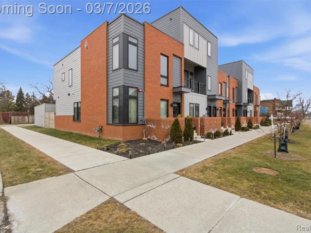 Condo for sale in Detroit, Michigan