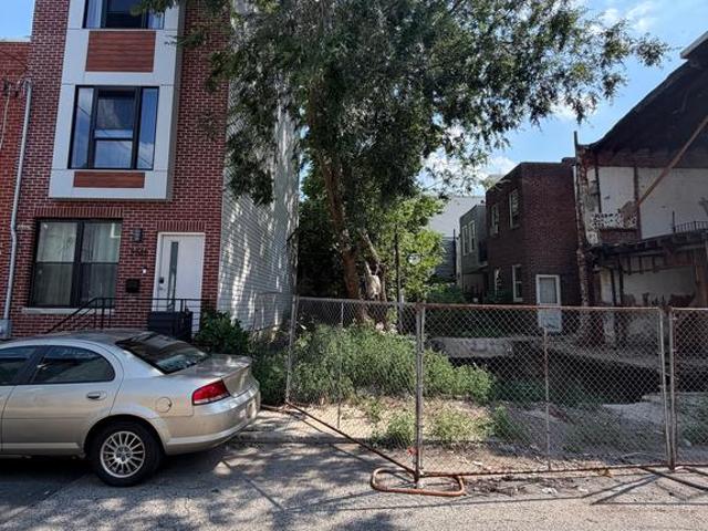 Land for sale in South Philadelphia, Philadelphia