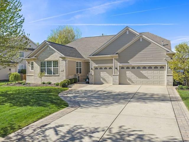 House for sale in North Aurora, Illinois