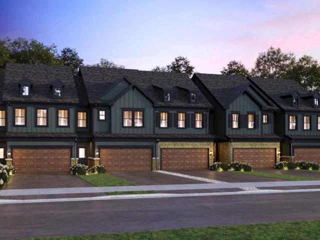 Townhouse for sale in Aurora, Illinois