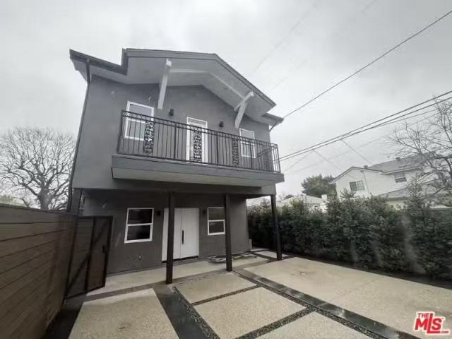 House for rent in Los Angeles
