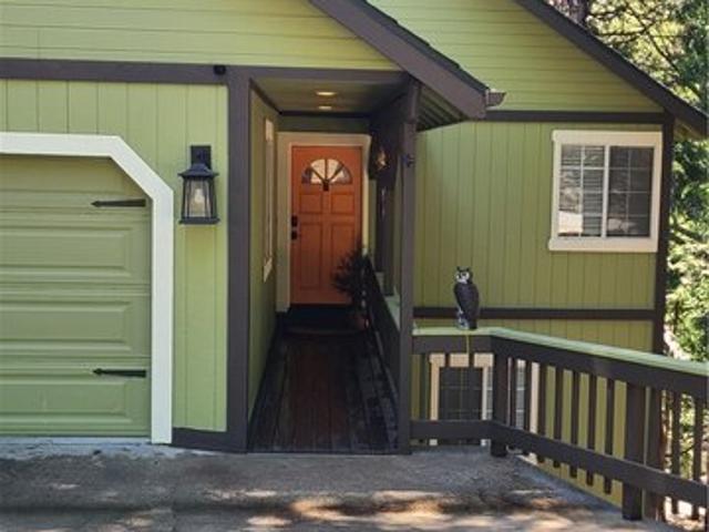 House for sale in Cedar Glen, California