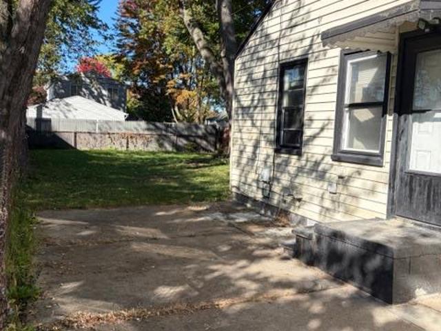 House for sale in Madison Heights, Oakland County
