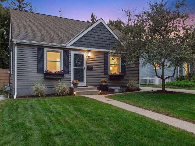 House for sale in Hennepin, Minnesota