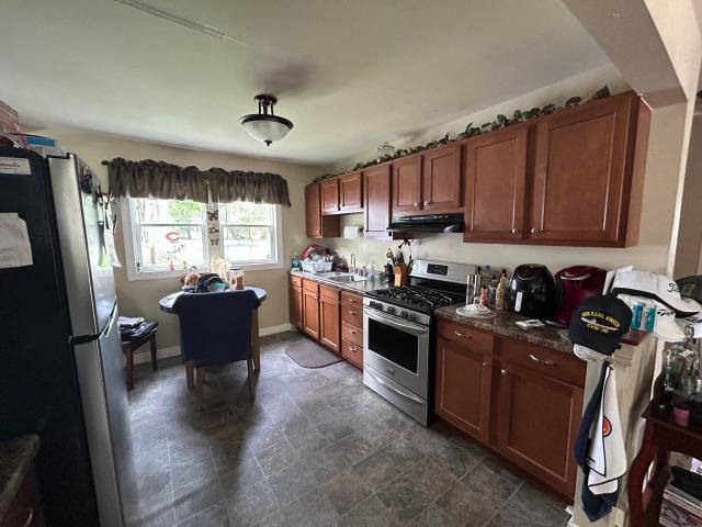 House for sale in Lake Station