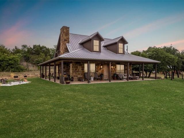 Farm for sale in Stephenville, Texas
