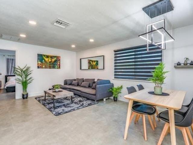 House for sale in Dania, Florida