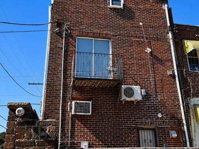 House for sale in South Philadelphia, Philadelphia