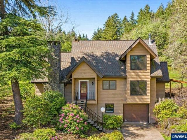 House for sale in Oregonia