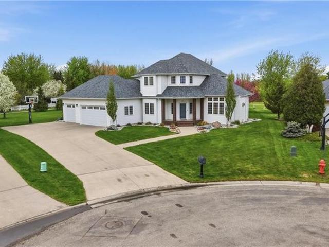 House for sale in Moorhead, Minnesota