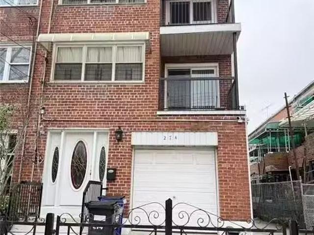 House for rent in Ridgewood
