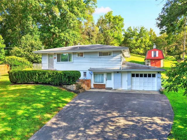 House for sale in Hunker, Pennsylvania