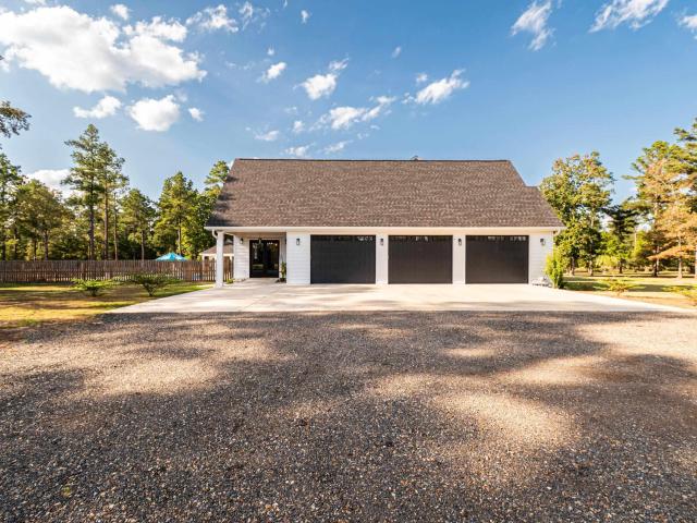 House for sale in Ark