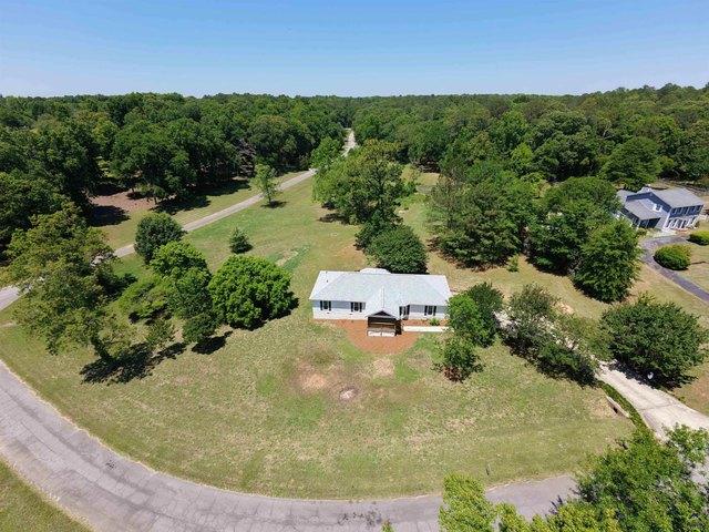 House for sale in Byron, Georgia