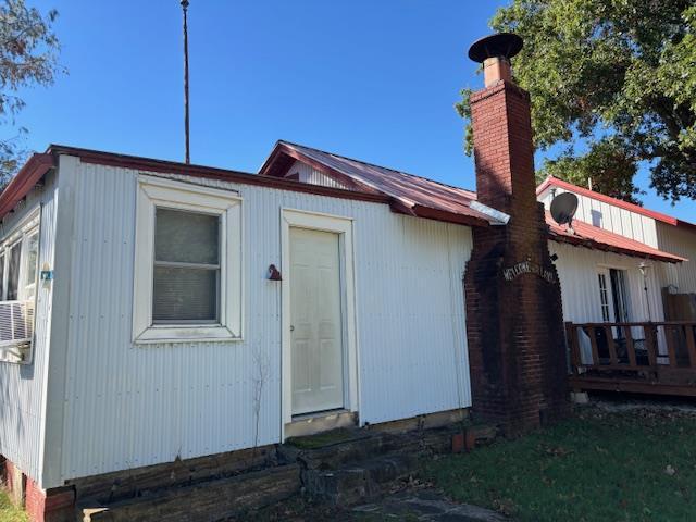 House for sale in Toronto, Woodson County