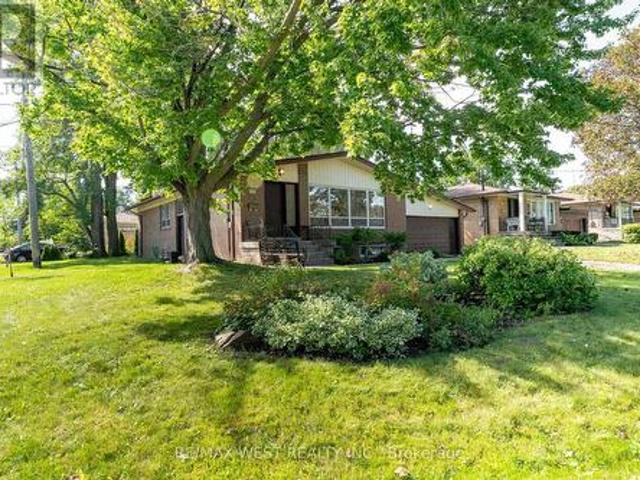 House for sale in Woburn, Ontario