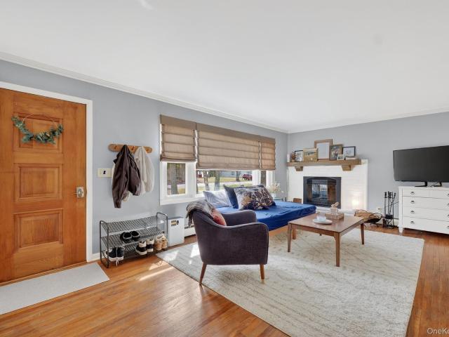 House for sale in Hurley, New York