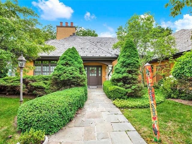 House for sale in Ligonier, Pennsylvania