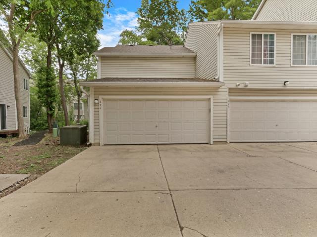 Condo for sale in Round Lake, Illinois