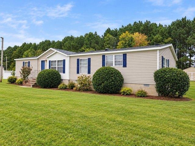House for sale in Bloxom, Accomack County